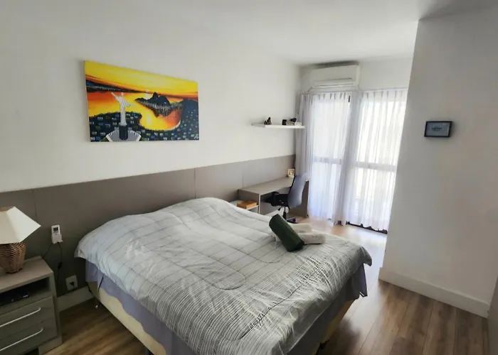 Suite Ao Lado Da Praia-Shared Apartment Rio de Janeiro